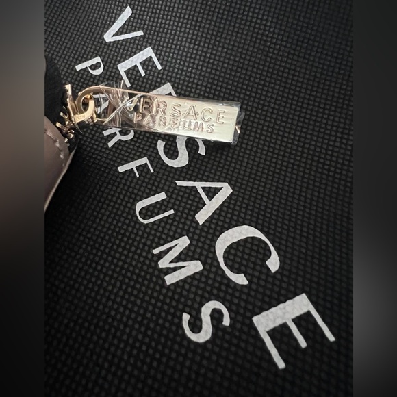 Women’s Versace Tote bag - Picture 6 of 12